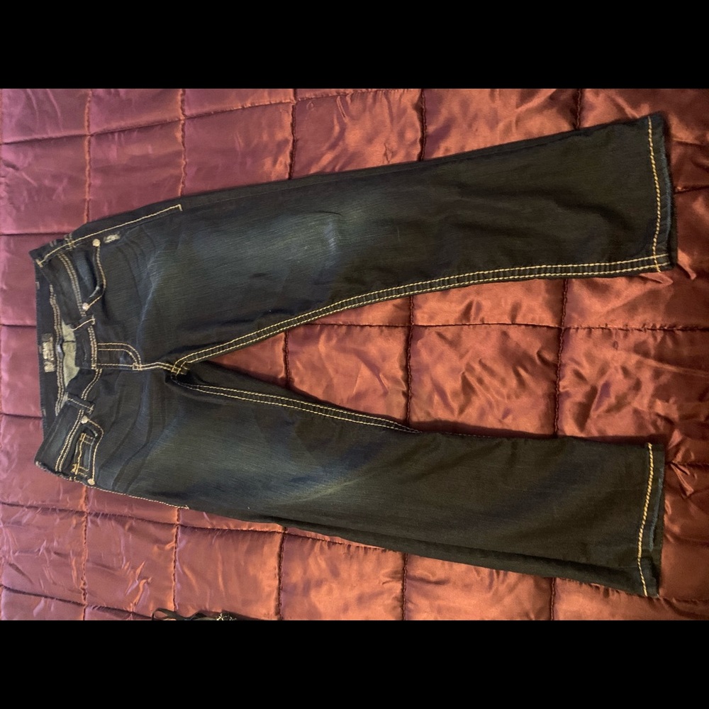Silver Suki Dark Capris